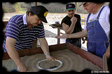 All images Copyright &copy; 1997 - 2000 WriteLine. All Rights Reserved. What's this?
