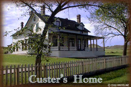 All images Copyright © 1997 - 2000 WriteLine. All Rights Reserved. Farm house and picket fence
